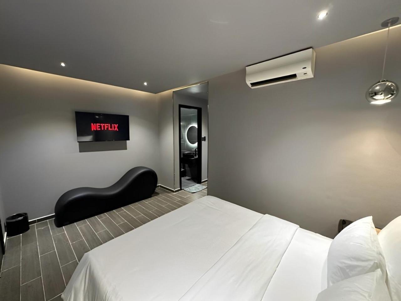 Midas Hotel 2 Hô Chi Minh-Ville Extérieur photo